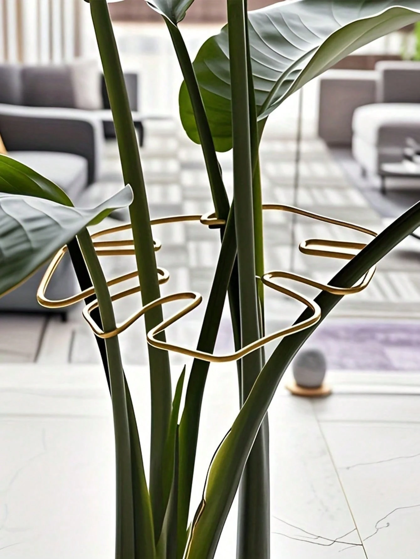 A practical adjustable wrought-iron plant support (1pc) — metal stabilizer & climbing trainer for potted plants