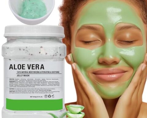 A gentle way to hydrate: Hydro Jelly Collagen Face Mask Powder (Aloe Vera) — Deep Moisture & Brightening for Teens & Women